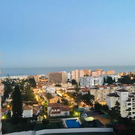 Bright Apt. With Sea View And Pool Apartamento Torremolinos